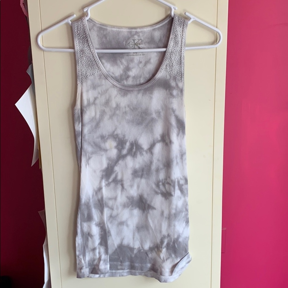 Gray/White Tye dye tank